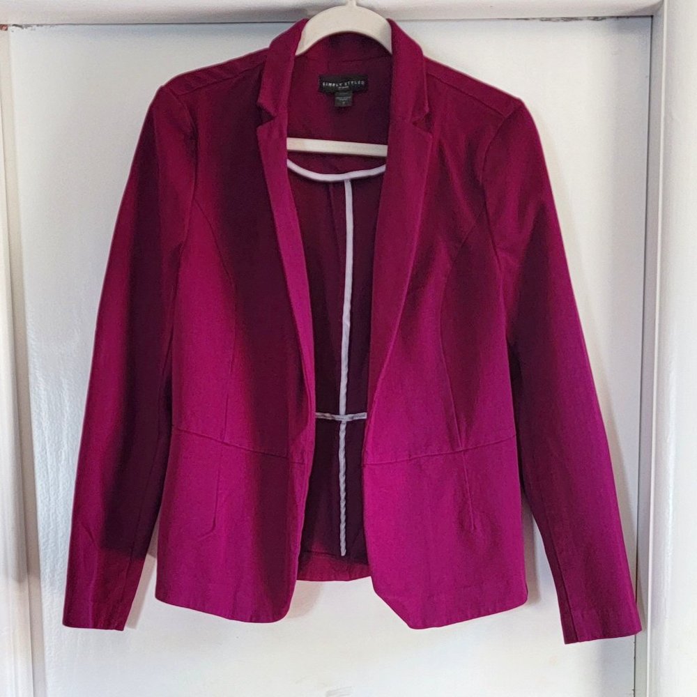 Simply Styled Plum Blazer